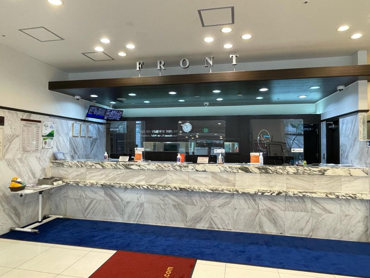 Toyoko Inn Busan Seomyeon Екстериор снимка